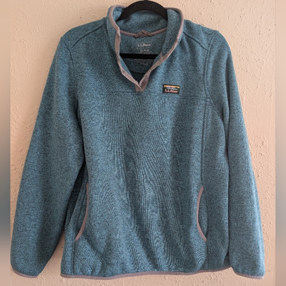 L.L. Bean Women's Blue Pullover Sweater